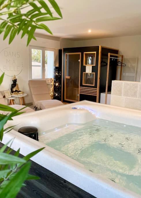 Dans Ma Bulle… Univers Spa Germigny-des-Prés 외부 사진
